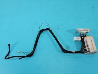 pompka Pompa paliwa Bmw e60 e61 2.0d 0580303043 Producent części: BMW, 6 PIN