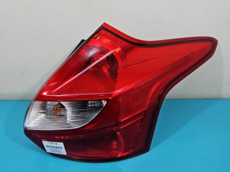 Lampa tył prawa Ford Focus Mk3 HB