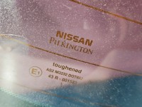 Szyba tylna KLAPY BAGAŻNIKA TYŁ Nissan Almera N16 HB