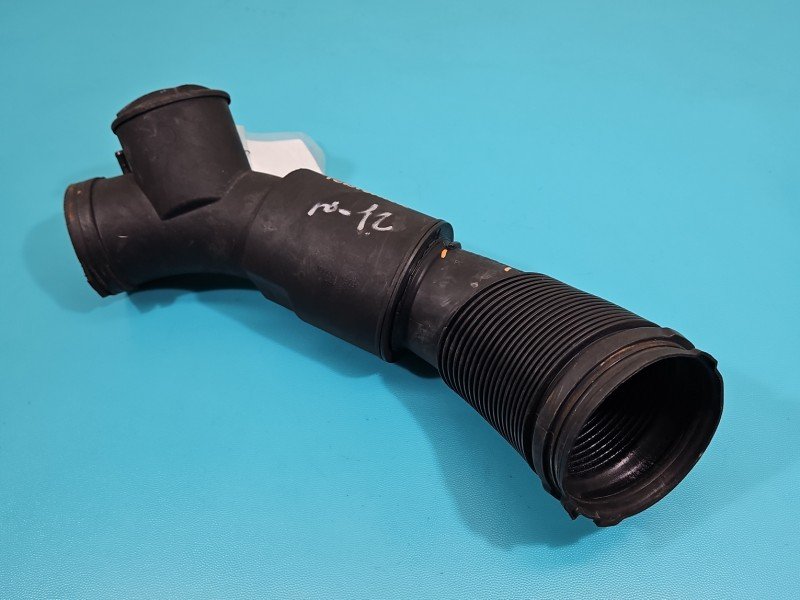 Rura przewód Producent części: Audi, powietrza AUDI A6 C7 06E129615H 3.0 tfsi quattro (CGXB) Rura przewód Producent części: Audi, powietrza AUDI A6 C7 06E129615H 3.0 tfsi quattro (CGXB)