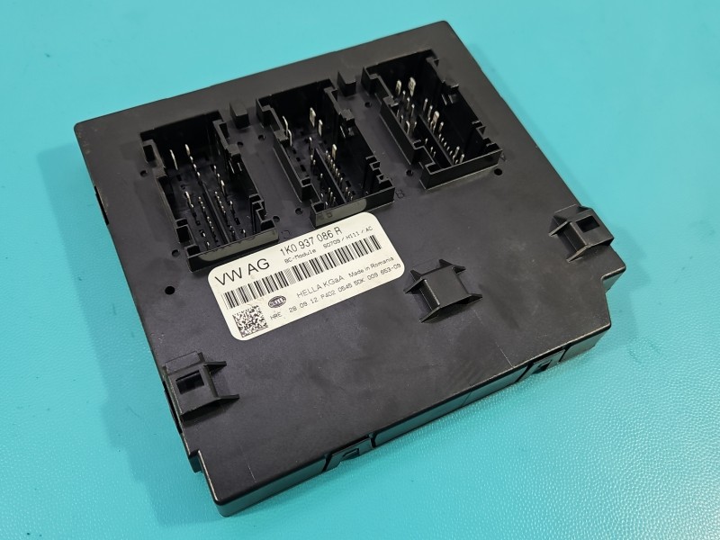 Sterownik moduł komfortu Skoda Yeti 1K0937086R