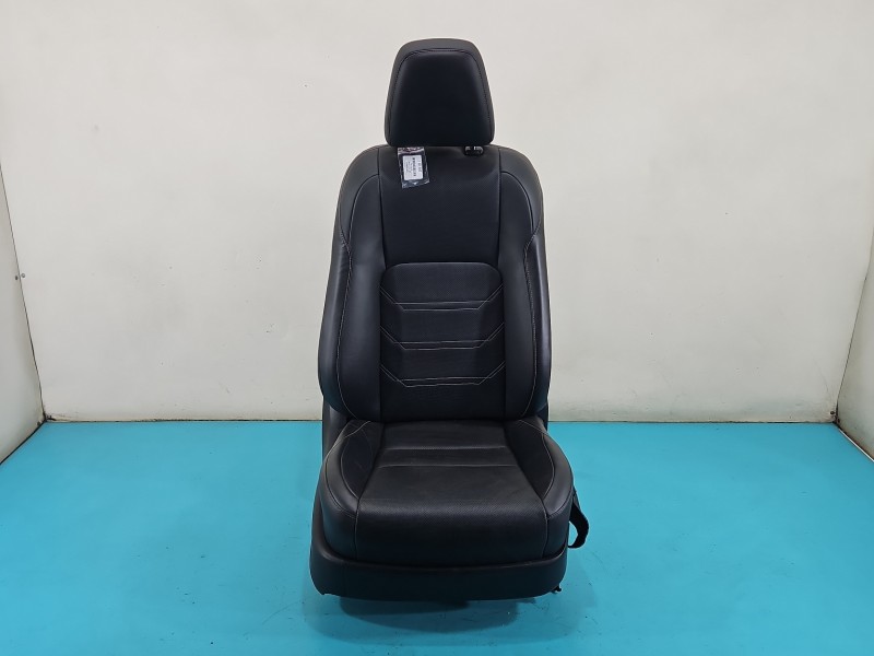 Fotel prawy przód pasażera LEXUS NX I 14-21 5d EUROPA