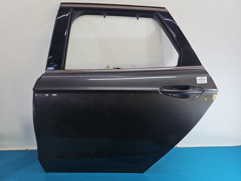 Drzwi tył lewe Ford Mondeo Mk5 kombi 5d grafitowy ND