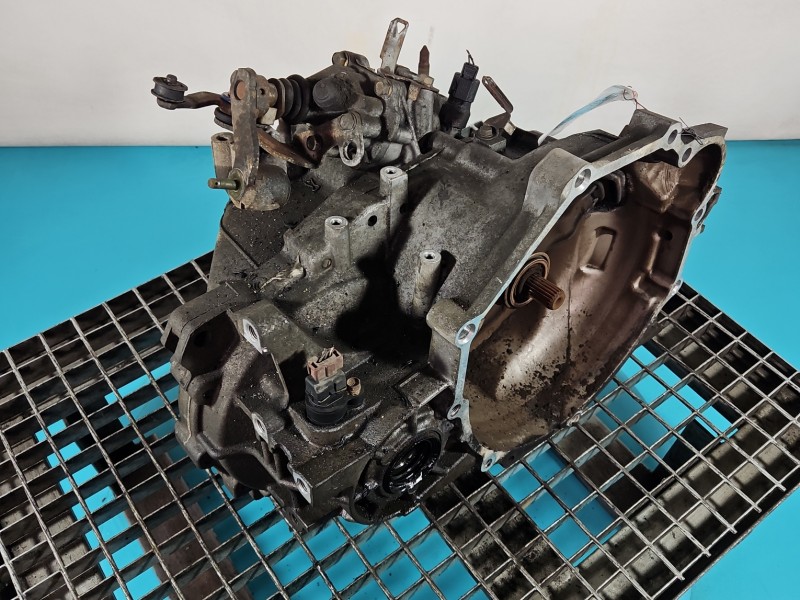 Skrzynia biegów F5M422Y4B3 Mitsubishi Outlander I 2.0 16V