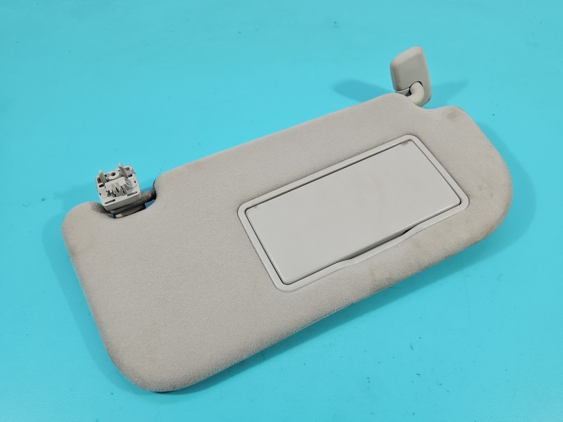 Przesłonka prawa Kia Sportage II 04-10 DASZEK osłona przeciwsłoneczna