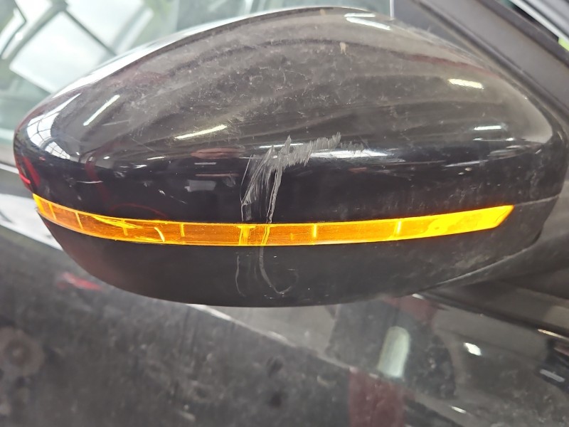 Lusterko prawe Peugeot 308 II T9 Ktvd rysy , składane elektrycznie , 10 pin 11 przewodów + 2 pin / LAKIER: Ktvd europa