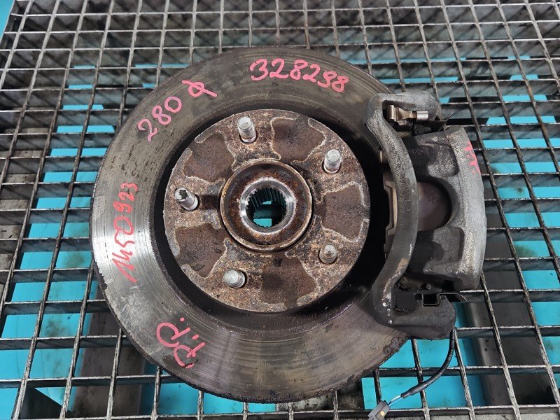 Zwrotnica prawa piasta przód 1.2 T Nissan Juke I F15 10-19 Zwrotnica prawa piasta przód 1.2 T Nissan Juke I F15 10-19