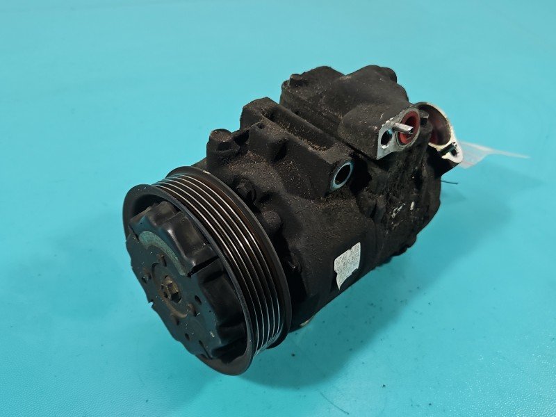 Sprężarka klimatyzacji kompresor 6Q0820803D Seat Cordoba II 6L 1.4 tdi (AMF)