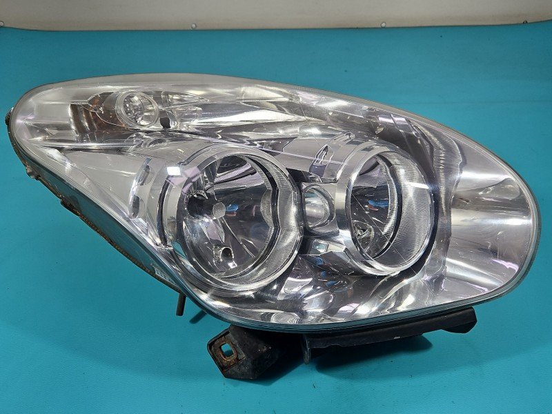 Reflektor prawy lampa przód Opel Combo D EUROPA