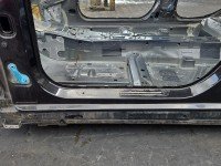 Próg lewy SŁUPEK ŚRODKOWY B Infiniti Q30 HB 5d czarny GAC