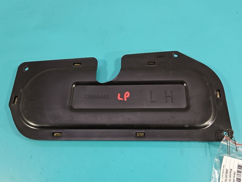 Osłona ZAŚLEPKA PLASTIK Mitsubishi Eclipse Cross 7265A463