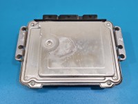 Komputer Sterownik silnika Renault Trafic II 1.9 dci 0281011530