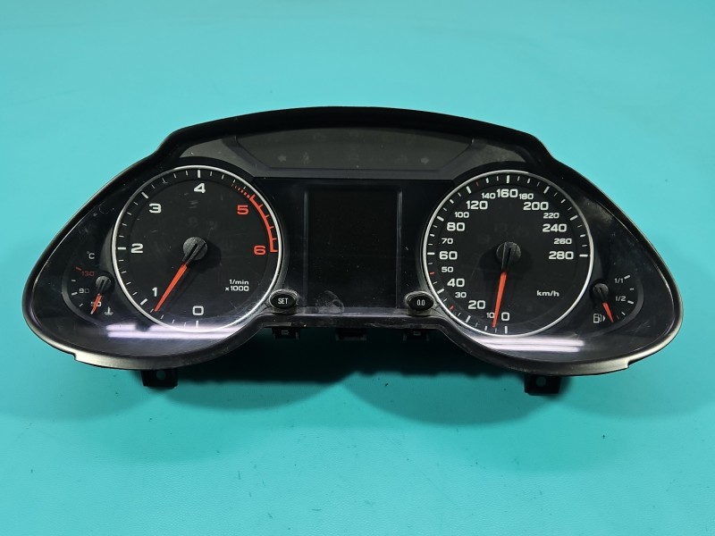 Licznik AUDI Q5 8R 08- 3.0 tdi CCWA 8R0920931B EUROPA