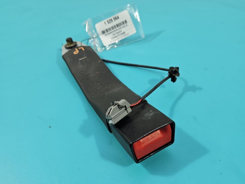 Pas bezpieczeństwa przód lewy kierowcy Fiat Freemont EU