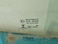 Szyba drzwi tył lewa Opel Corsa F HB