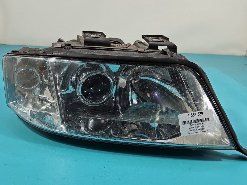Reflektor prawy lampa przód Audi A6 C5 EUROPA