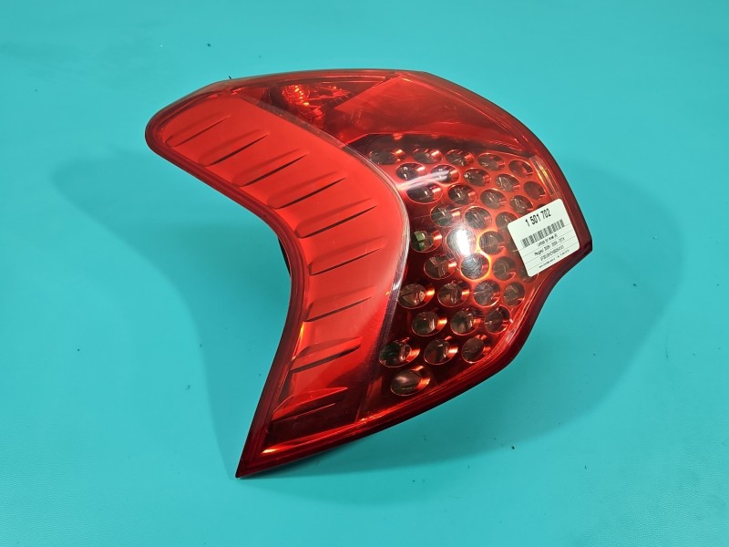Lampa tył lewa Peugeot, Z BŁOTNIKA 09-13 Peugeot 3008 I HB
