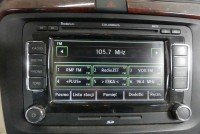 Radio fabryczne Skoda Superb II 3T0035680