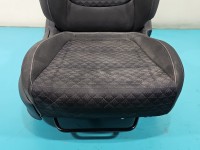 Fotel prawy przód pasażera Kia Rio IV 16-23 5d EUROPA