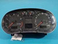 Licznik Audi A3 8L 1.6 8V 8L0920900F EUROPA