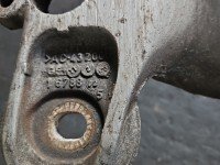 Łapa skrzyni biegów Audi A4 B7 8E0399263AL 1.9 TDI