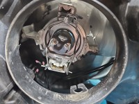 Reflektor prawy lampa przód Suzuki Splash EUROPA