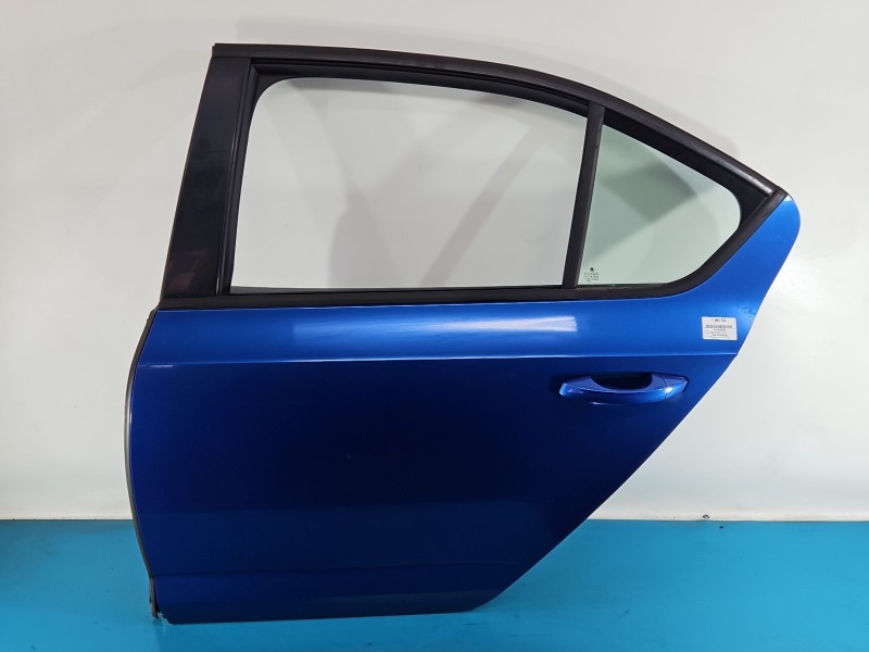 Drzwi tył lewe Skoda Octavia III HB 5d LF5W-8X8X