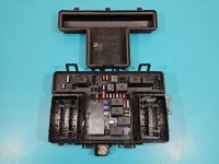 Skrzynka bezpieczników Ford S-max II MK2 K2GT14D066EA02