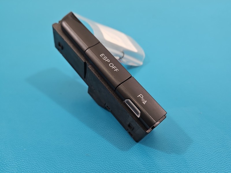 Przełącznik Producent części: Audi, ESP / PDC AUDI A4 B8 8K1959673A