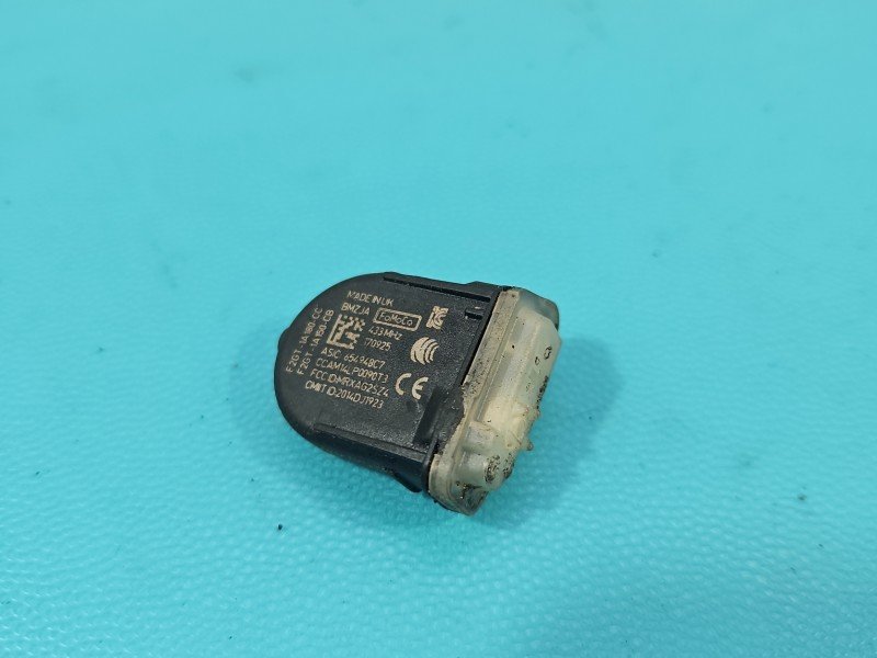 Czujnik ciśnienia opon Ford Mondeo Mk5 65498360, 2014DJ1923 TPMS Czujnik ciśnienia opon Ford Mondeo Mk5 65498360, 2014DJ1923 TPMS