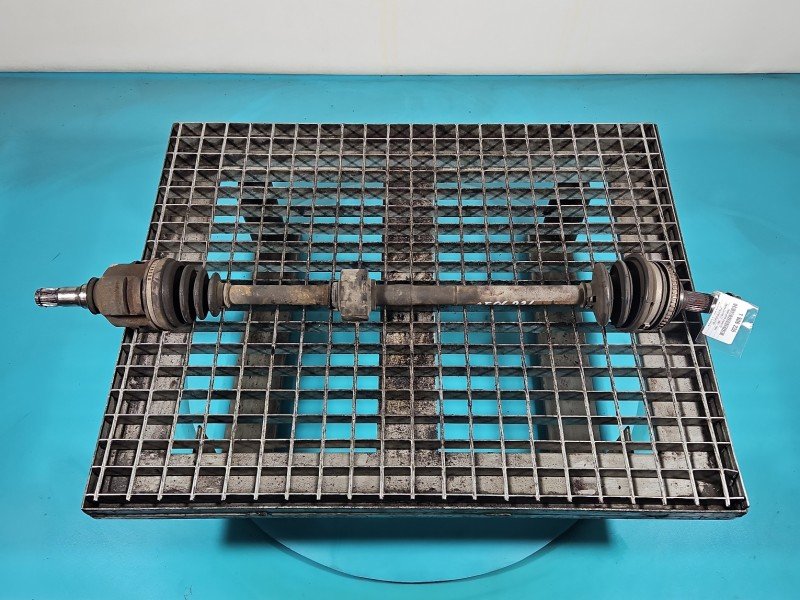 Półoś przód prawa Toyota Corolla E11 1.4 16V manual