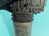 Silniczek Silnik wycieraczek przód Audi A4 B6 0390241509, 8E1955119