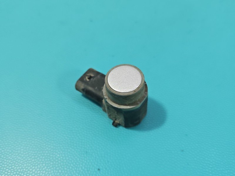 Czujnik parkowania PDC Toyota Auris II 89341-02010 srebrny, 1F7