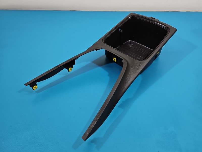 Schowek pasażera Opel Grandland EUROPA