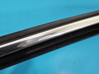 Listwa drzwi przód lewa Skoda Octavia IV