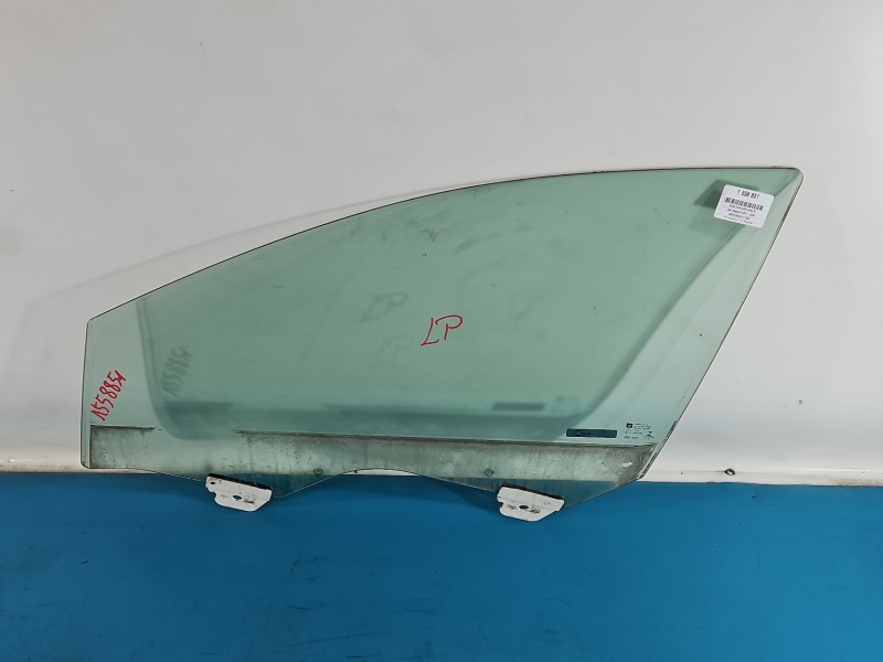 Szyba drzwi przód lewa KIEROWCY Opel Insignia B kombi