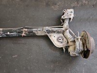 Tylna belka oś tył Nissan Juke I F15 10-19 1.2 T
