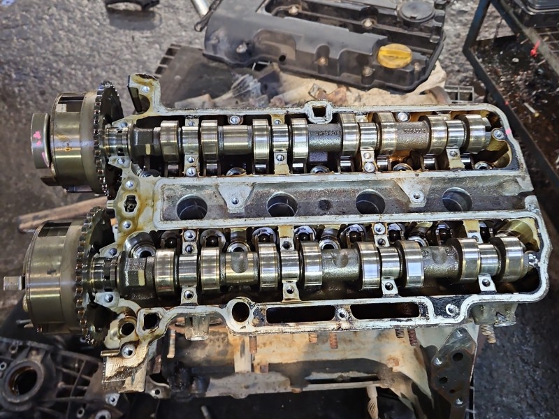 Głowica Opel Corsa E 55562229 1.4 16V (B14XEL)