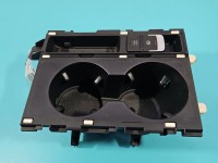 Uchwyt na napoje kubek CUP HOLDER Vw Passat B8 3G0862532B, 3G0862532, 3G0927225B