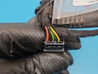 Siłownik klapy lewy teleskop bmw F30 7263155