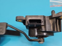 Pedał gazu potencjometr Nissan Qashqai I J10 06-13 1.6 16V (HR16DE)