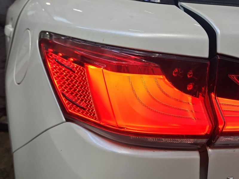 Lampa tył lewa Producent części: Lexus, KOITO 17-22 LEXUS CT 10-22 HB