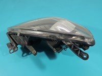 Reflektor prawy lampa przód Opel Zafira B EUROPA 24451053RH