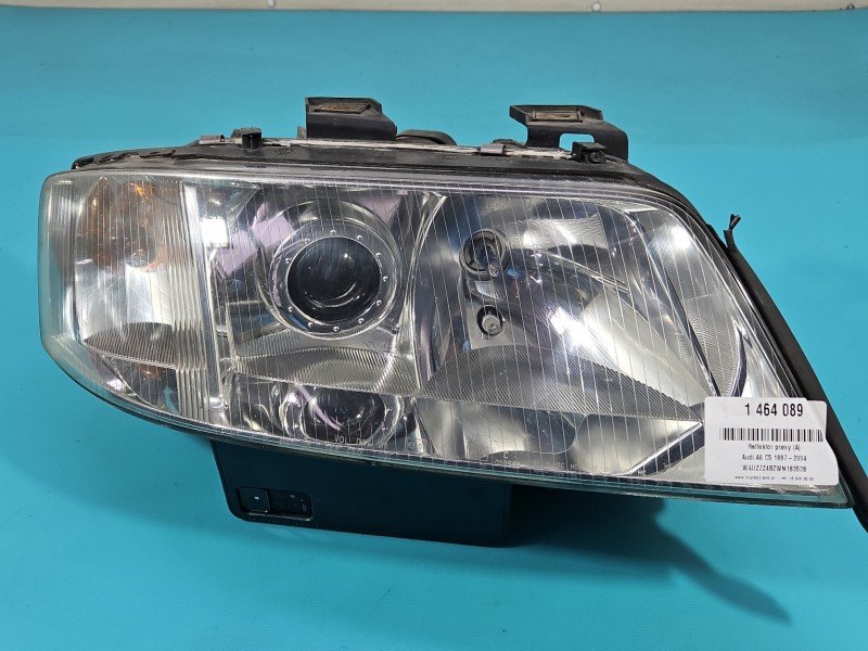 Reflektor prawy lampa przód Audi A6 C5 EUROPA