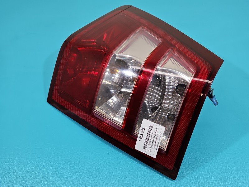 Lampa tył prawa Producent części: JEEP Jeep Grand cherokee III WK HB