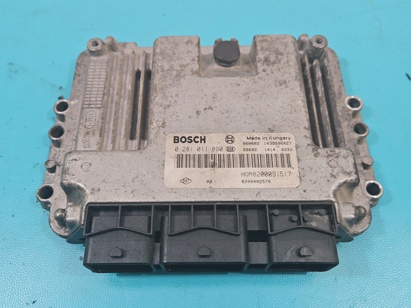 Komputer Sterownik silnika 0281011890, 8200402578 Opel Vivaro 2.5 cdti