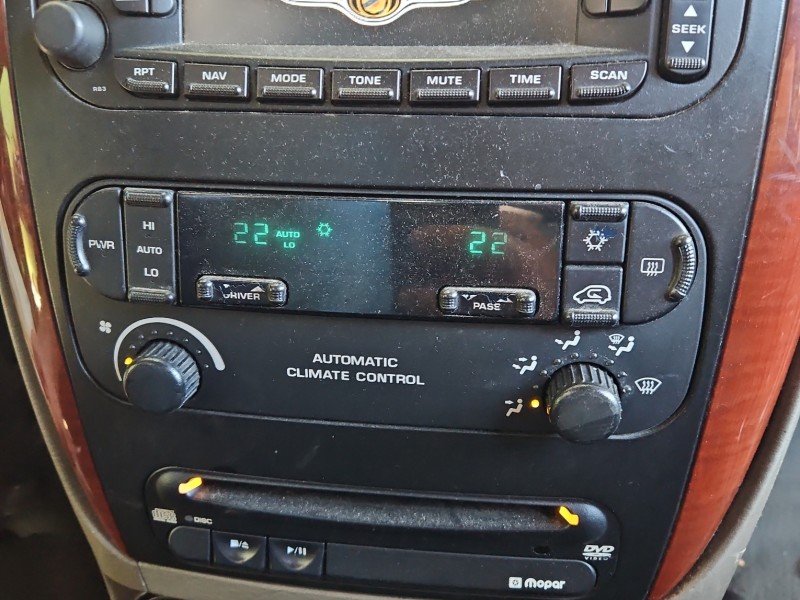 Konsola panel nawiewu Chrysler Voyager IV 12239589