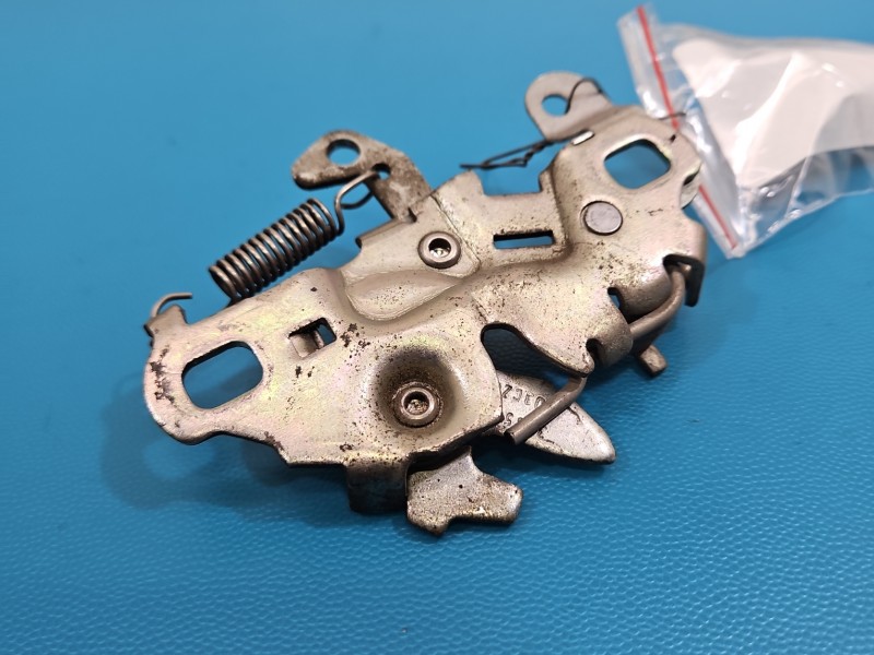 Zamek maski CITROEN 7530015 Citroen C5 Aircross 17-25