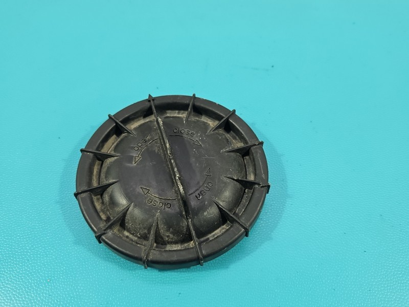 Osłona ZAŚLEPKA PLASTIK Opel Insignia A 176229-00