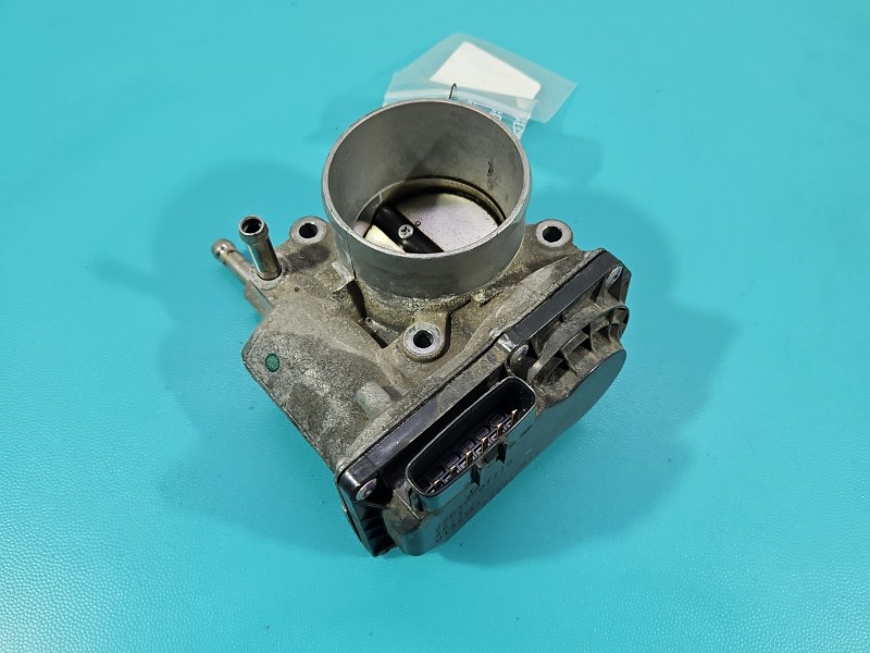 Przepustnica Toyota Auris II 22030-0T110 1.8 hybryda